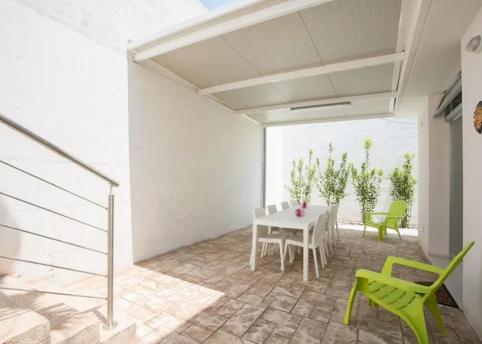 Casa Torre Specchia Vila *