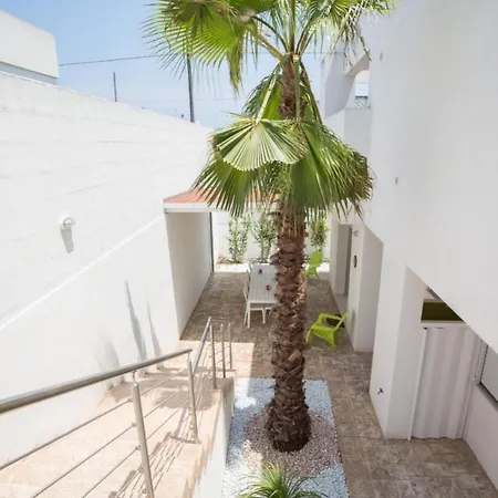 Casa Torre Specchia * トッレ・スペッキア・ルッジェーリ