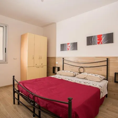 Casa Torre Specchia トッレ・スペッキア・ルッジェーリ