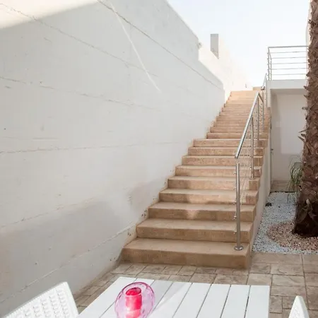 ヴィラ Casa Torre Specchia トッレ・スペッキア・ルッジェーリ